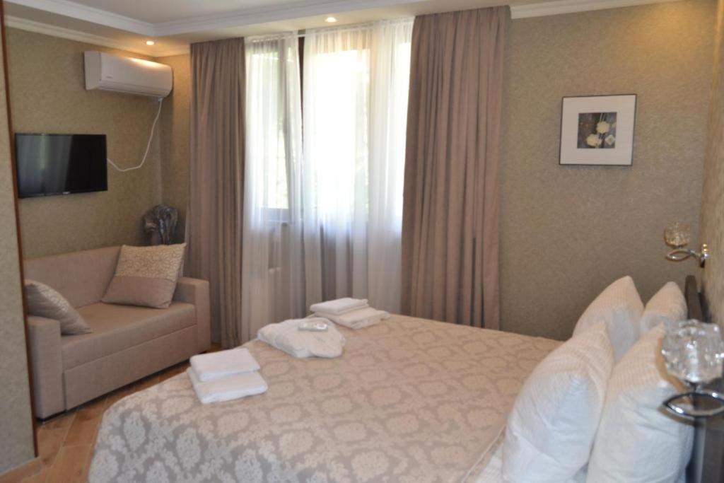 Borjomi Villa Roma room 4